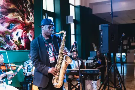Urban Art Orchestra Live in Café Tullie